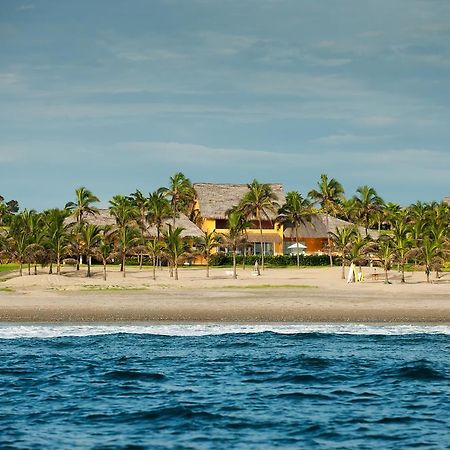 Tanusas Retreat & Spa プエルト・カヨ エクステリア 写真
