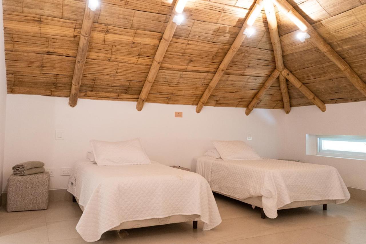 Tanusas Retreat & Spa プエルト・カヨ エクステリア 写真