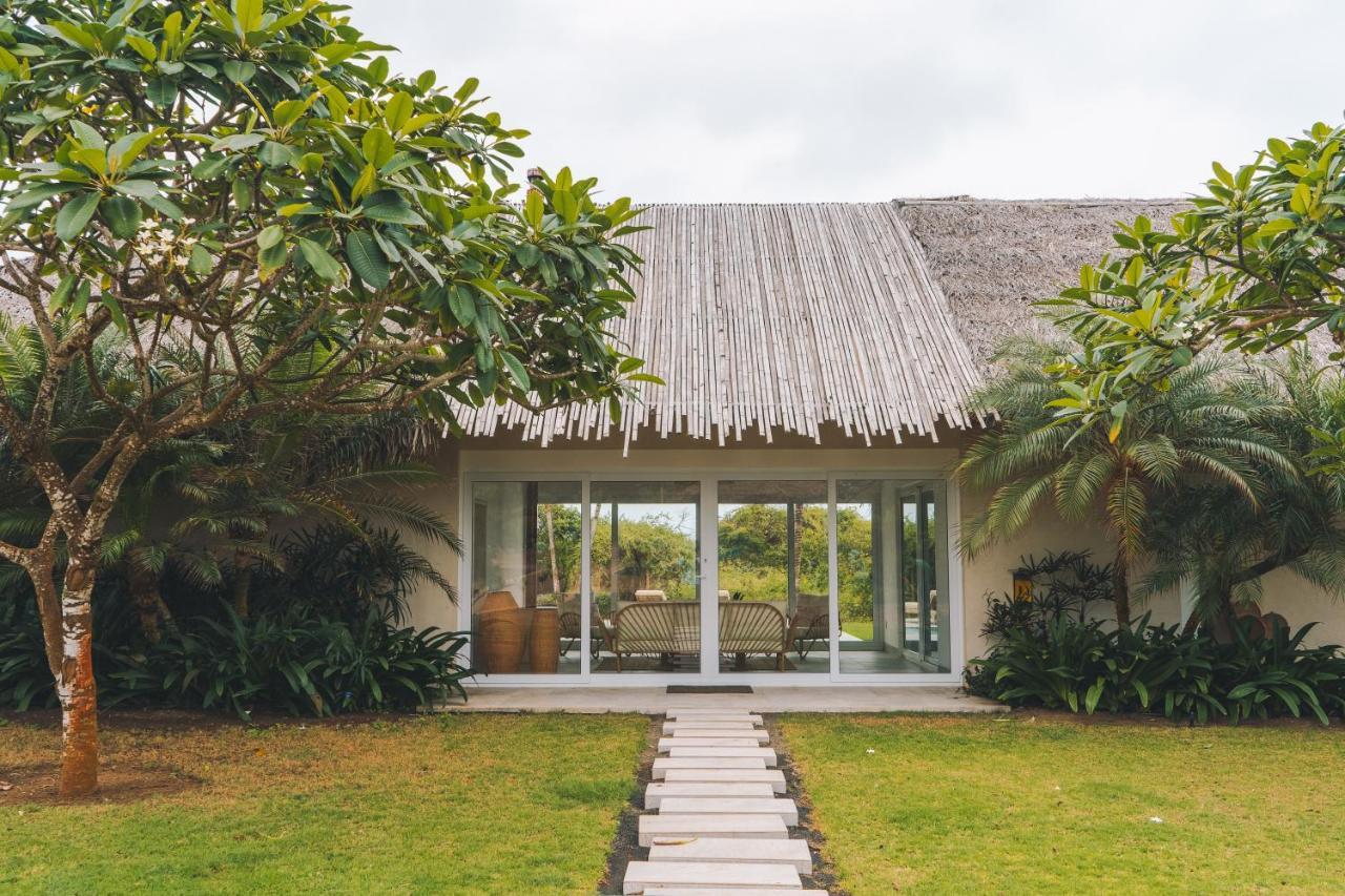 Tanusas Retreat & Spa プエルト・カヨ エクステリア 写真