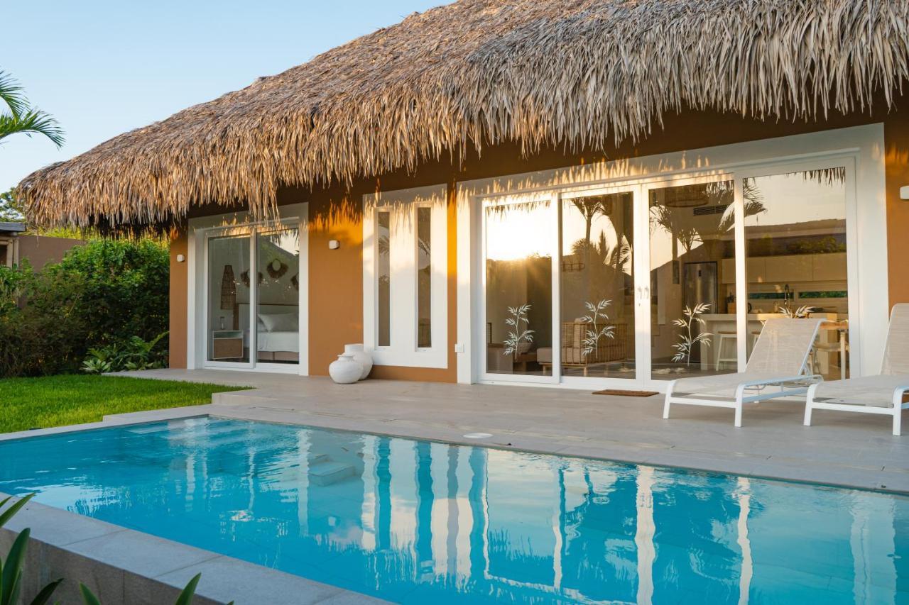 Tanusas Retreat & Spa プエルト・カヨ エクステリア 写真