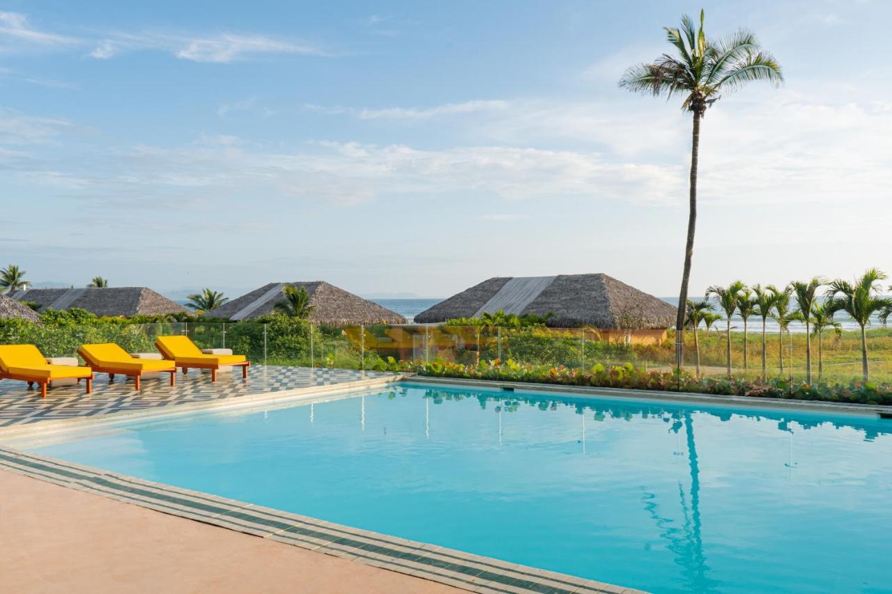 Tanusas Retreat & Spa プエルト・カヨ エクステリア 写真