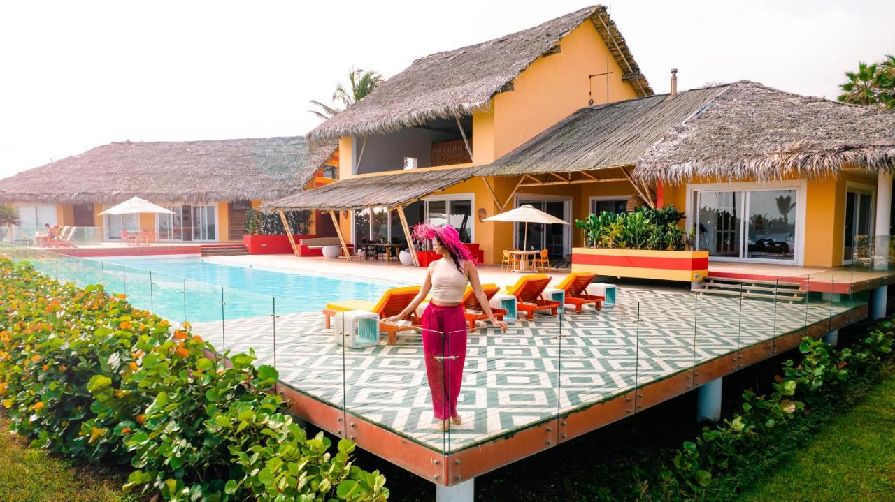 Tanusas Retreat & Spa プエルト・カヨ エクステリア 写真