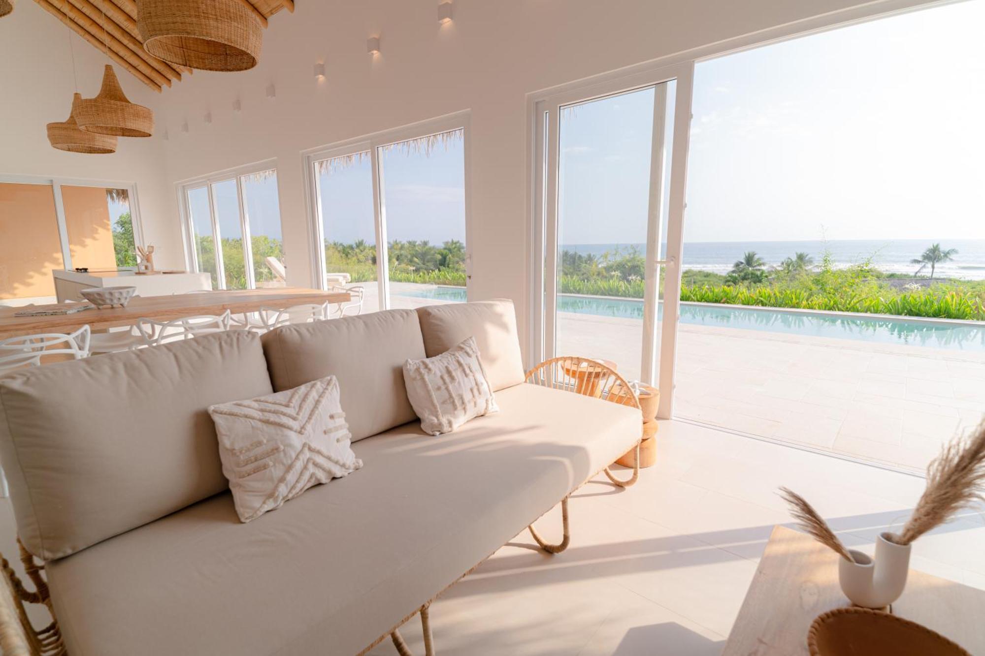 Tanusas Retreat & Spa プエルト・カヨ エクステリア 写真